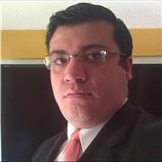 Maestro de apoyo escolar especializado en humanidades